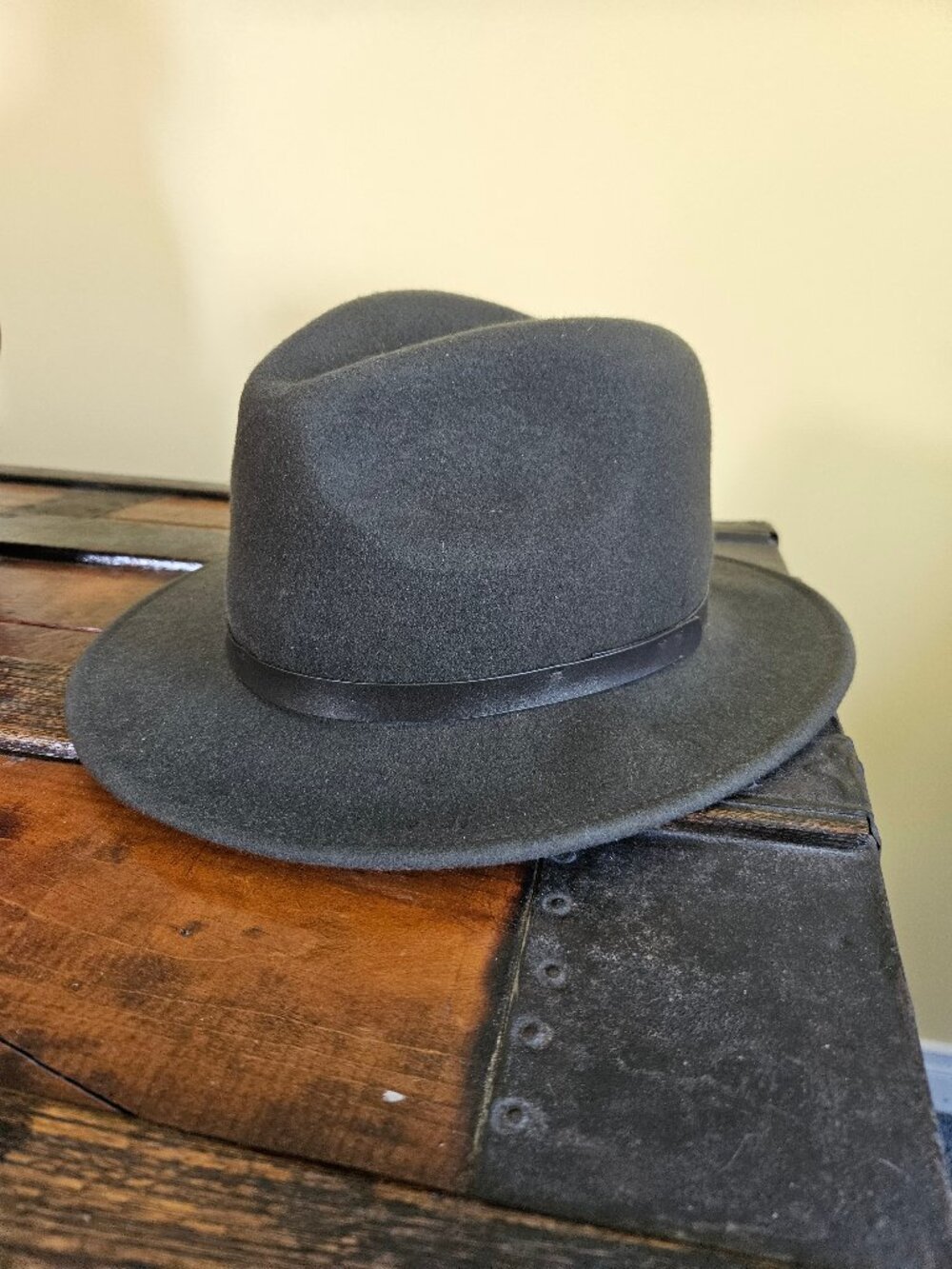 Like-New Vintage Eddie Bauer Wool Fedora